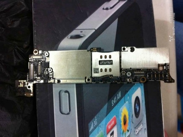 Iphone5 logic 20120813 1